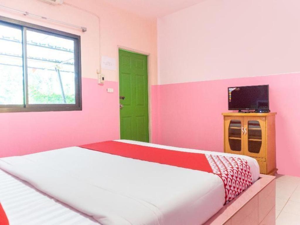 Oyo 627 Sai Thai Garden Home Travel Ао Нанг Экстерьер фото