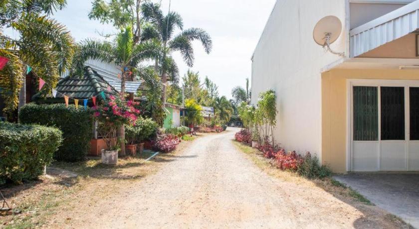 Oyo 627 Sai Thai Garden Home Travel Ао Нанг Экстерьер фото
